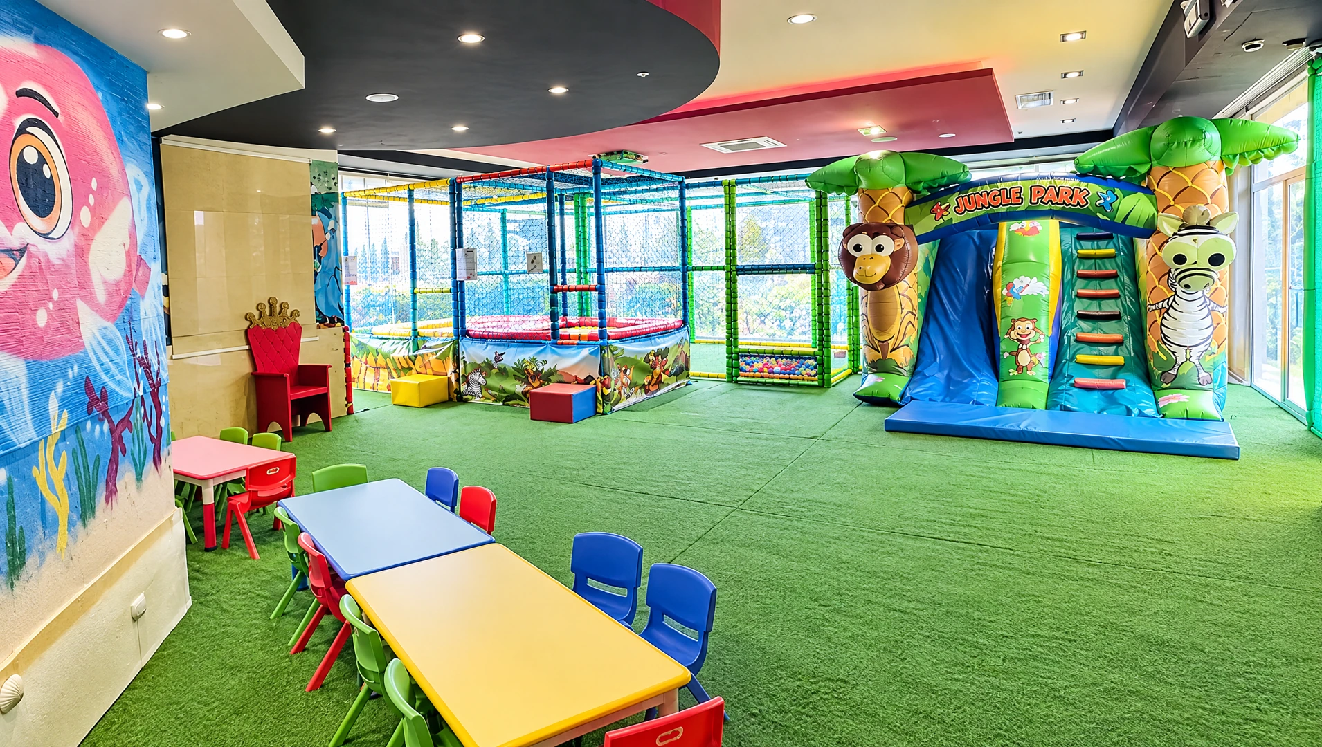 Area gioco per bambini al piano terra del Ristorante Paradise